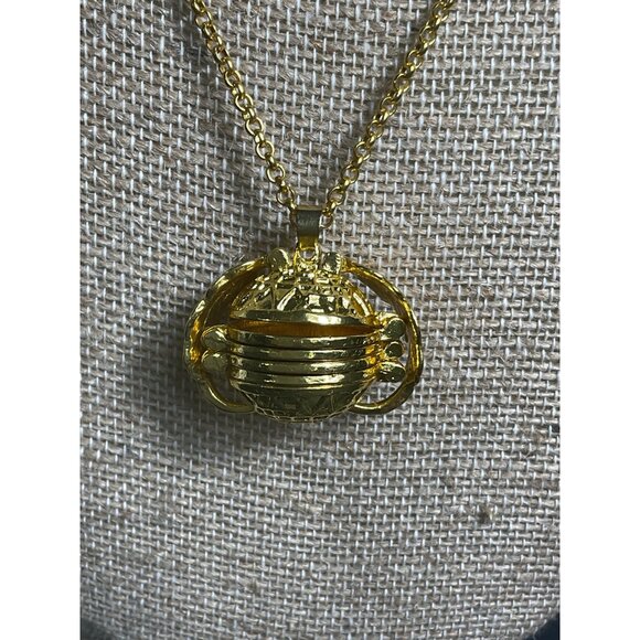 Golden Snitch Necklace With Chain - Picture 3 of 4